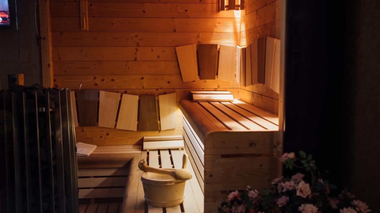 Wellness Relax - Luxusni Hotel Praga Esterno foto